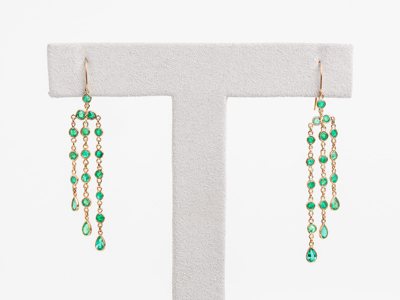 Emerald Chandlier Earrings